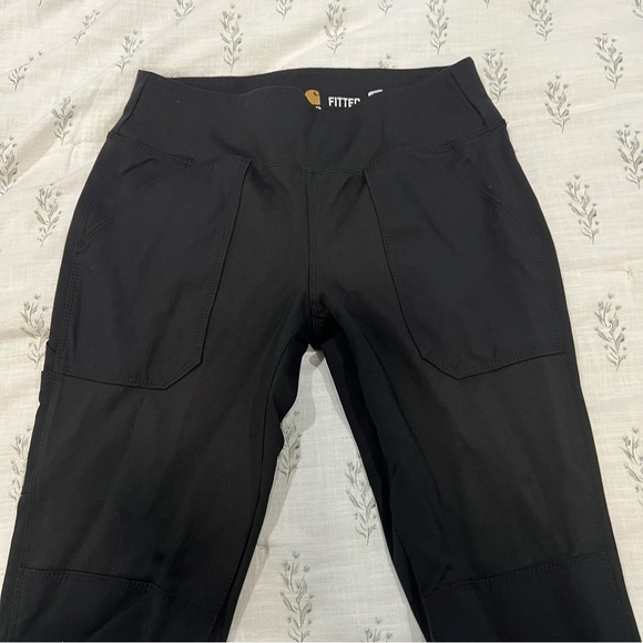 Carhartt Black Slim Fit Pants - Picture 9 of 9